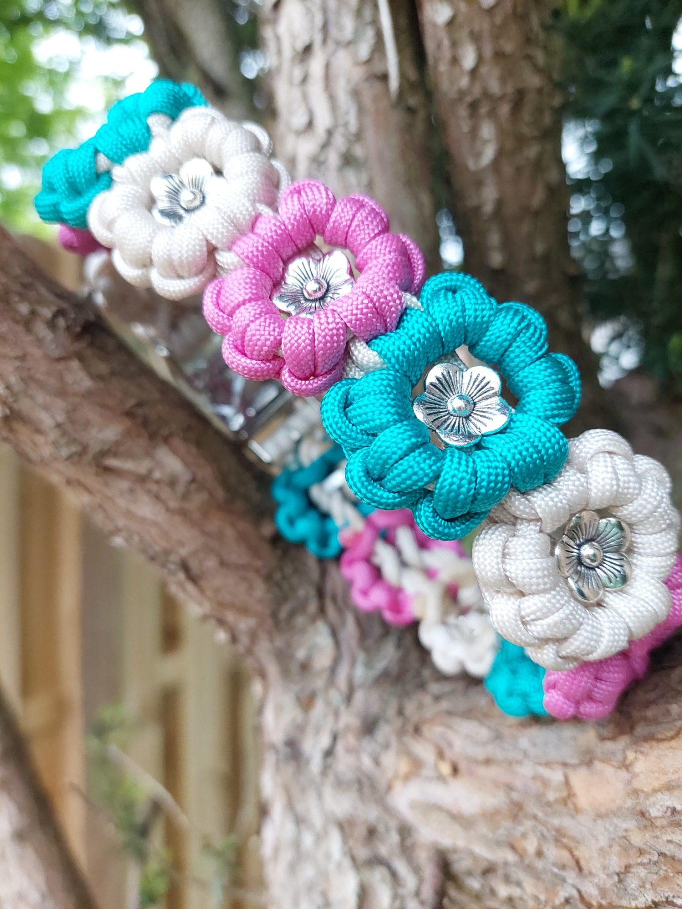 Halsband "Flora"